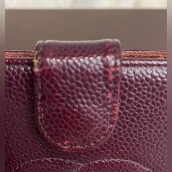 Chanel Raspberry Caviar long bifold wallet with front snap - Picture 15 of 15